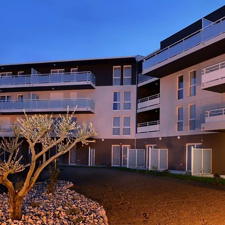 Domitys Les Tours D'or 4* Perpignan
